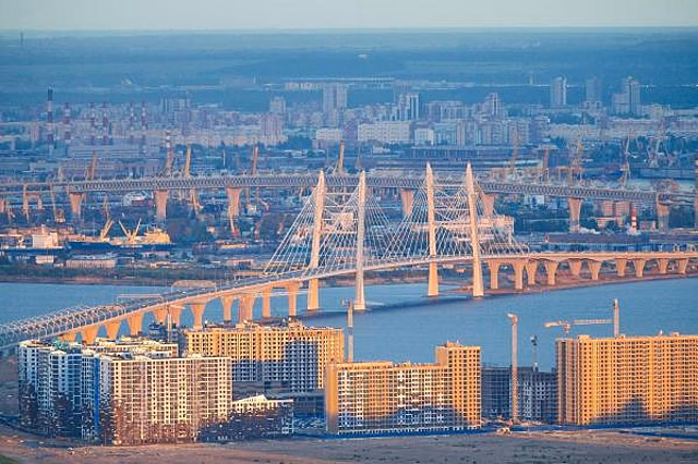 В Петербурге начали штрафовать водителей, проехавших по ЗСД без оплаты