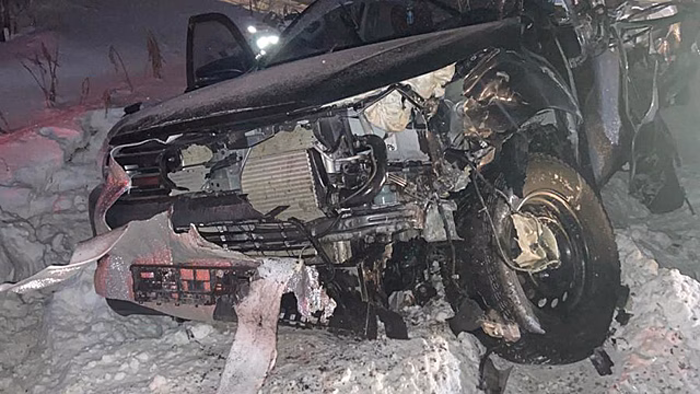 Три человека оказались в больнице после серьёзного ДТП в Пуровском районе