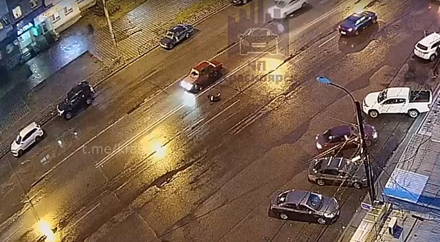 В Нижнем Тагиле водитель KIA довёз до остановки сбитую им девочку и уехал
