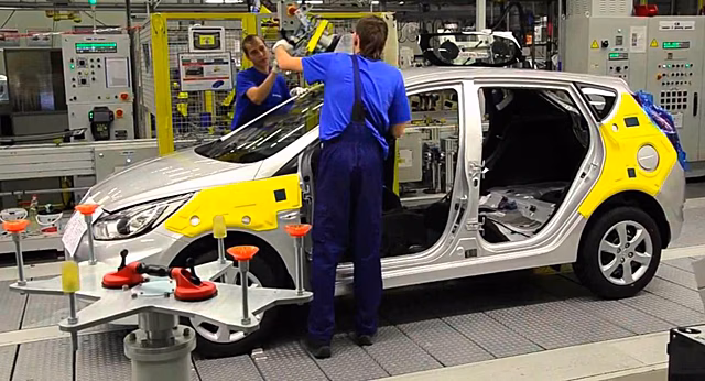 Автозаводы Санкт-Петербурга отстают по производству на 14%