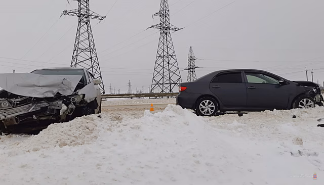 Четверо малолетних детей пострадали в ДТП в Волгоградской области