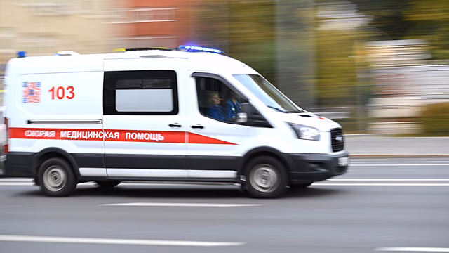 Скорая помощь попала в ДТП из-за пешехода в Нижнем Новгороде