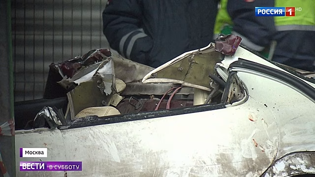 Пассажиров выковыривали из салона: страшную аварию в Москве устроил пьяный стритрейсер