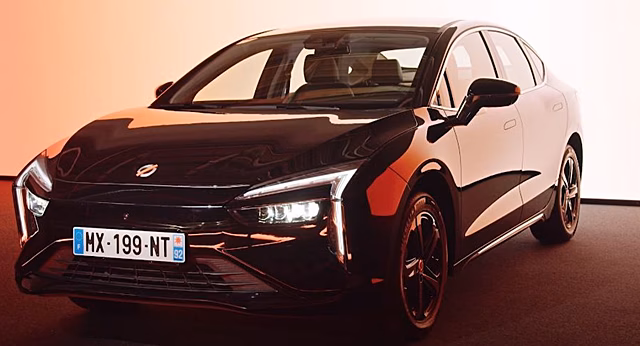 Mobilise Limo — разработка Renault для такси и каршеринга
