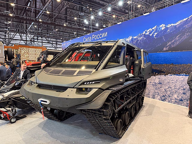 Появились фото российского вездехода Visuva за 33 млн рублей