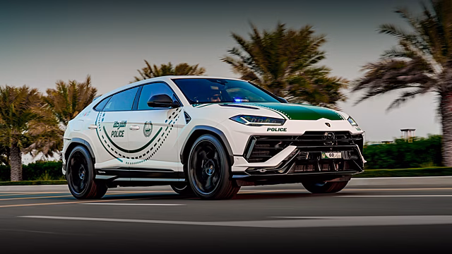 Lamborghini построила полицейский суперкроссовер Urus Performante