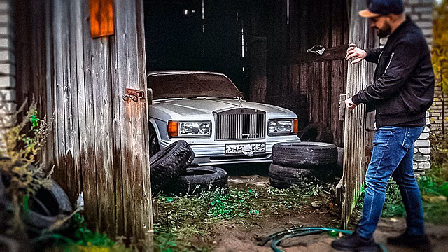 Вот это находка: настоящий Rolls-Royce в сарае под Псковом