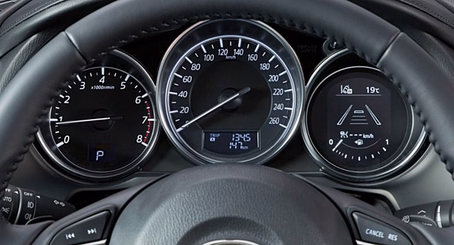 Компания Mazda анонсировала новый CX-70