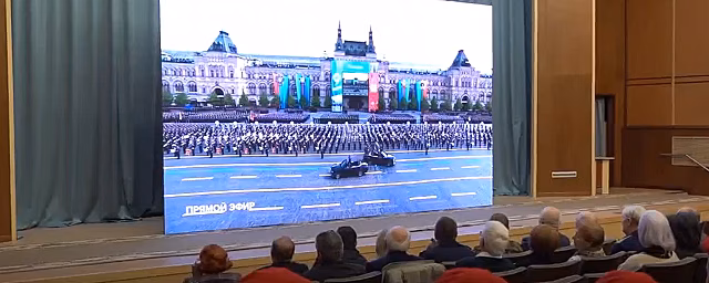 В администрации г.о. Красногорск показали трансляцию парада Победы