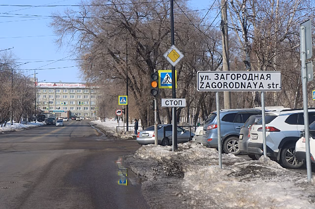 В Благовещенске перед стартом дорожного сезона осмотрели улицы, которые будут ремонтировать