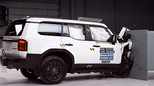 Toyota Land Cruiser 2026 провалил новый краш-тест IIHS