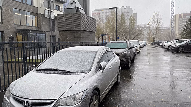 В Новосибирской области для борьбы с гололёдом приготовили 1100 единиц техники