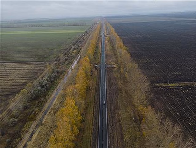 В Ставропольском районе отремонтировали дорогу к пос. Луначарский