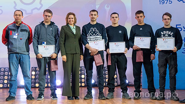 Лучших автомехаников определили в Вологде
