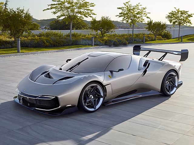 Ferrari рассекретила уникальный трековый суперкар KC23 с «дышащим» кузовом