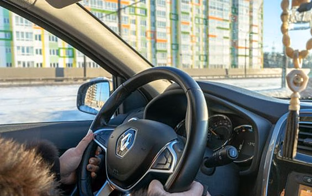 Куряне смогут связаться с автомобилистами через портал Госуслуг