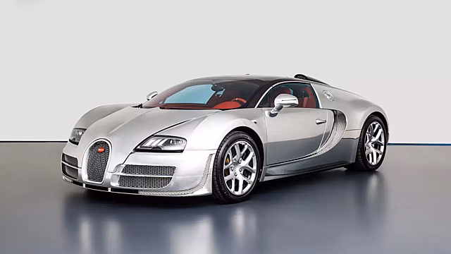Продана самая дорогая Bugatti Veyron в истории