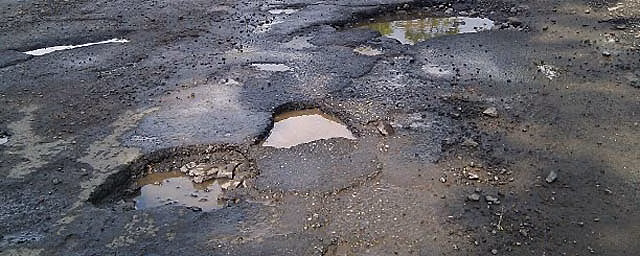 «Ремонт луж»: жители Новосибирска возмутились качеством дорожных работ