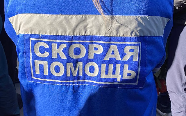 Красная легковушка перевернулась в центре Рязани
