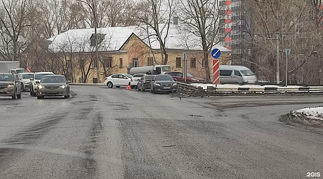 В авариях на территории Хорошевского в прошлом году пострадало 98 человек