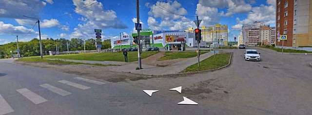 В Кирове на перекрестке улиц Ленина и Современной появятся переходно-скоростные полосы