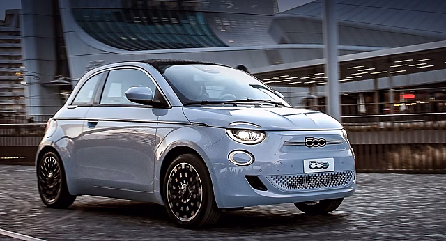 Новый Fiat 500 получит голосового помощника Amazon Alexa
