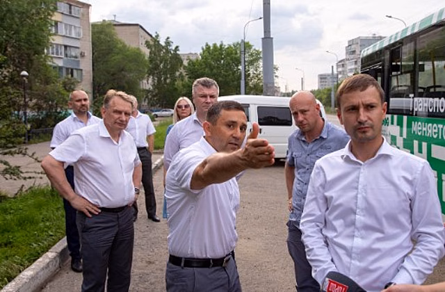 «Контроля никакого!»: Олег Имамеев жёстко отчитал дорожные службы Благовещенска за перекопы