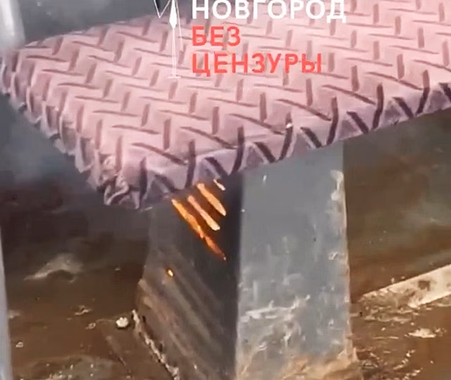 Огонь возник под креслом в нижегородском трамвае и напугал пассажиров