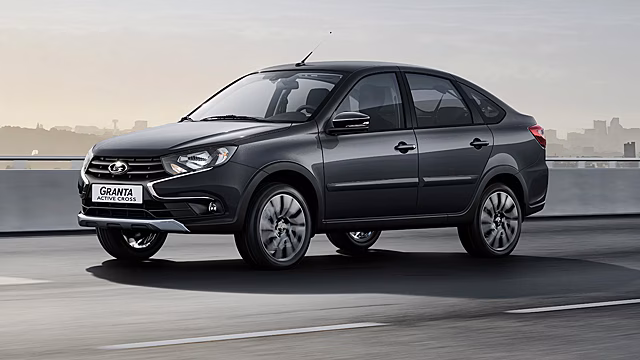 Новая Lada Granta Active Cross добралась до дилеров