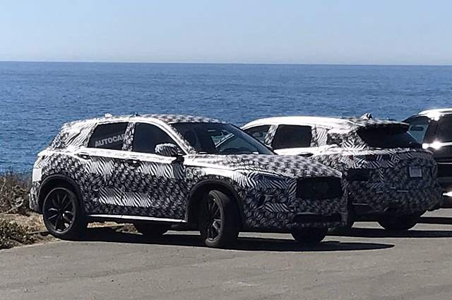 Новое поколение Infiniti QX50 продолжают тестировать на дорогах