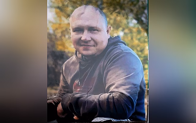 Водителя ЛиАЗа зажало его же автобусом в Автозаводском районе