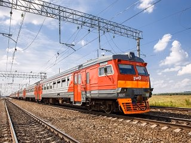 В Башкирии под колесами поезда лишилась головы 15-летняя девушка