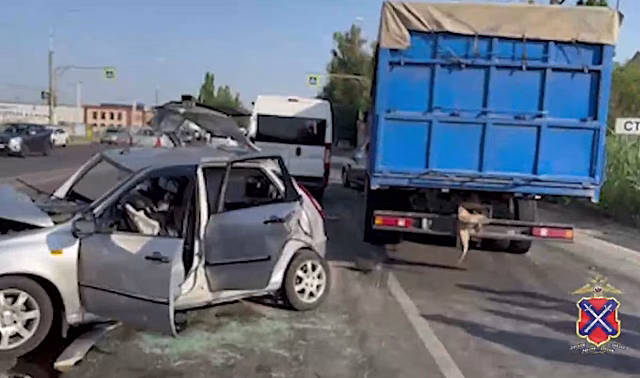 Прокуратура начала проверку после ДТП с 2 пострадавшими детьми в Волгограде